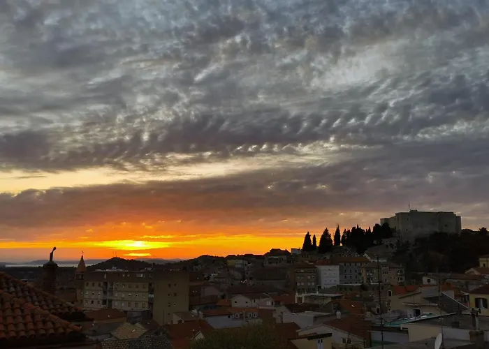 Апартаменты Luka & Frane *